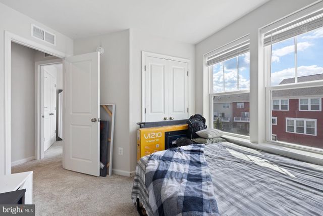 23459 SUGAR PINE LN, California, MD 20619