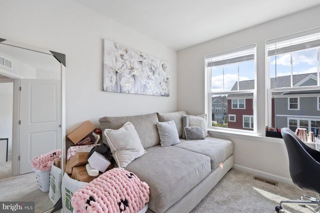 23459 SUGAR PINE LN, California, MD 20619