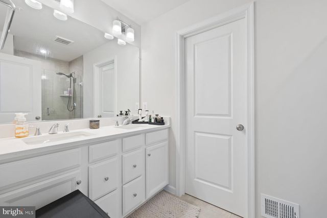 23459 SUGAR PINE LN, California, MD 20619