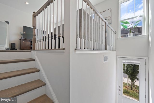 23459 SUGAR PINE LN, California, MD 20619