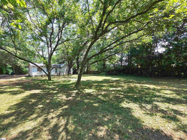 111 Cline Street, Taylors, SC 29687