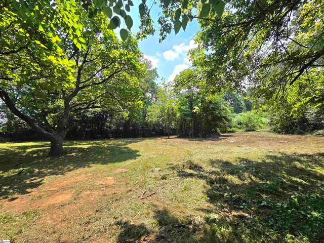 111 Cline Street, Taylors, SC 29687