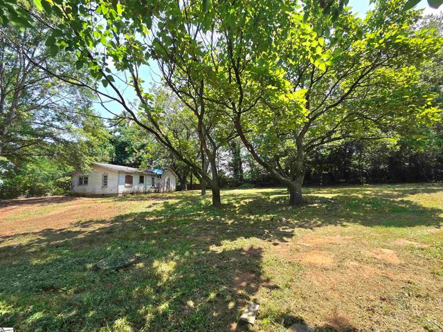 111 Cline Street, Taylors, SC 29687