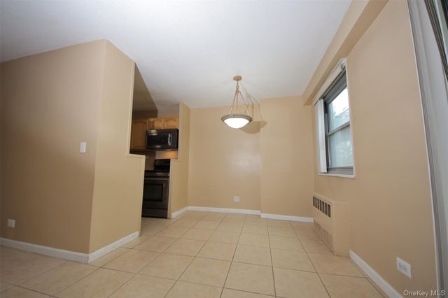 3410 De Reimer Avenue 3C, Bronx, NY 10475