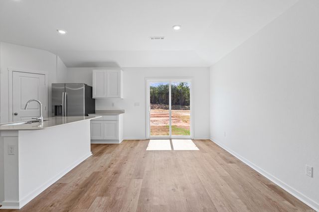 8025 Chesapeake Trail, Bauxite, AR 72011