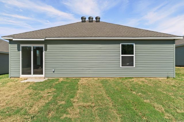 8025 Chesapeake Trail, Bauxite, AR 72011