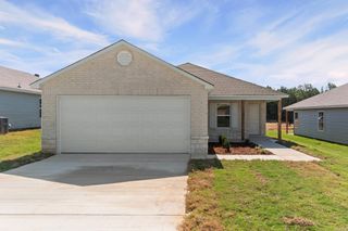 8025 Chesapeake Trail, Bauxite, AR 72011