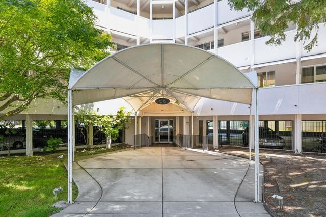 1515 Arc Way 305, Burlingame, CA 94010