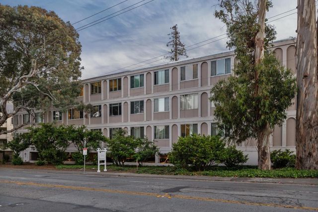 1515 Arc Way 305, Burlingame, CA 94010