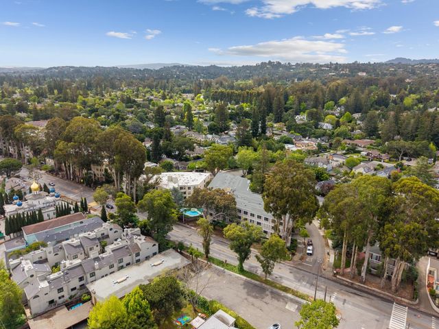 1515 Arc Way 305, Burlingame, CA 94010