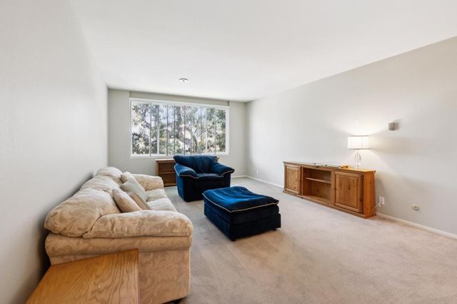 1515 Arc Way 305, Burlingame, CA 94010