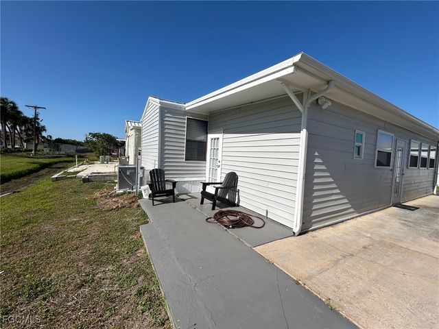 16270 Lapwing LN, Fort Myers, FL 33908