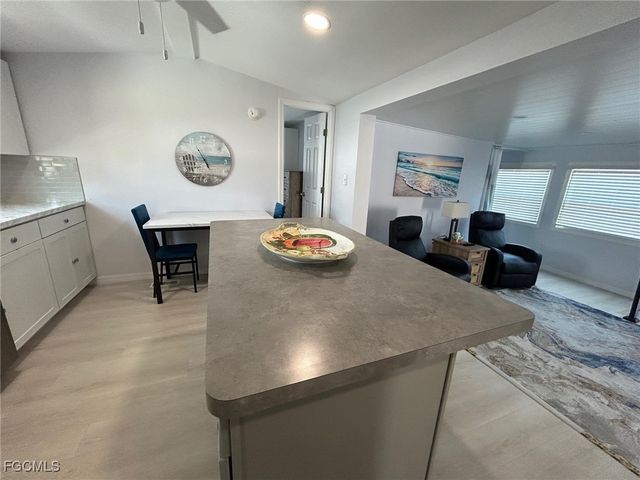 16270 Lapwing LN, Fort Myers, FL 33908