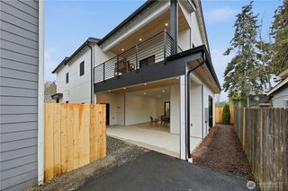 8439 47th Avenue S #B, Seattle, WA 98188