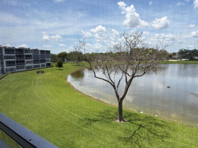 3082 Cornwall E, Boca Raton, FL 33434