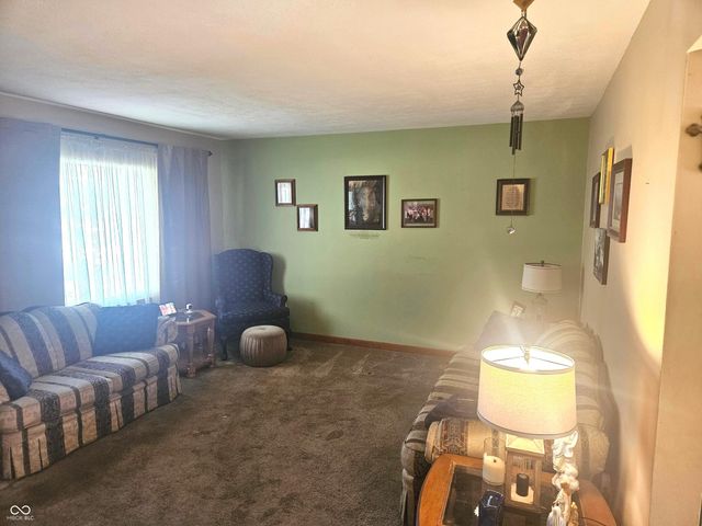 9470 N Old Port Royal, Martinsville, IN 46151