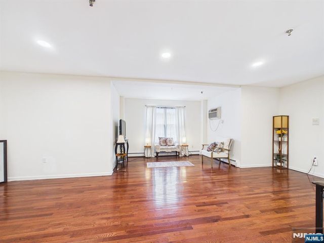 4905 Park Avenue 1C, Union City, NJ 07087
