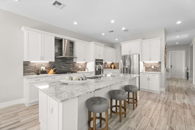 2093 Dickens Terrace, Palm Beach Gardens, FL 33418