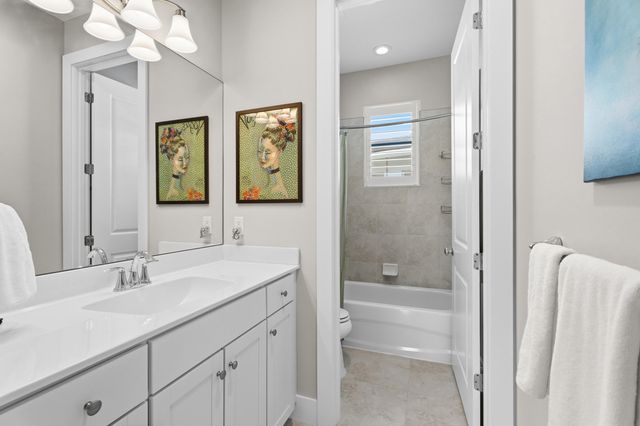 2093 Dickens Terrace, Palm Beach Gardens, FL 33418