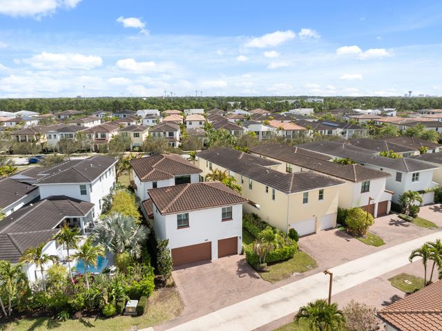 2093 Dickens Terrace, Palm Beach Gardens, FL 33418