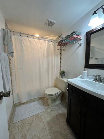 8025 SW 107th Ave 111, Miami, FL 33173