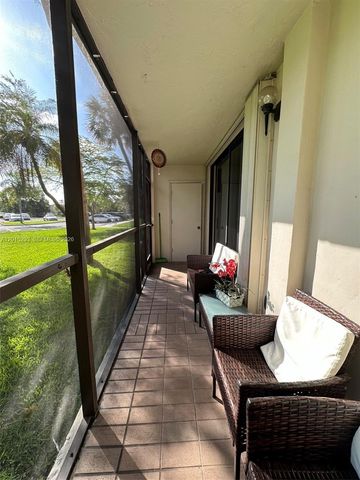 8025 SW 107th Ave 111, Miami, FL 33173