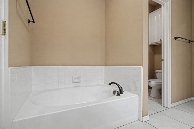 1227 Wooded Trail, Hurst, TX 76053