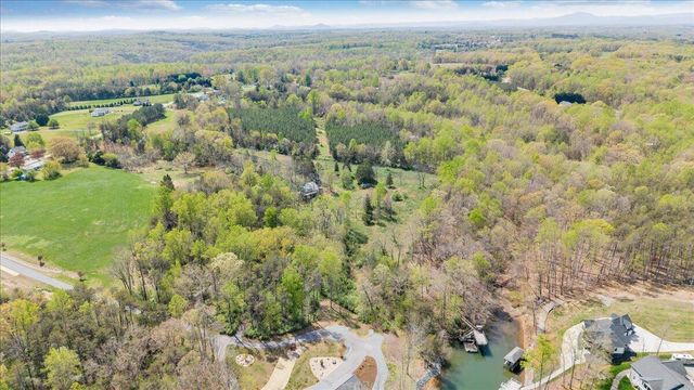 1401 Merriman Way RD, Moneta, VA 24121