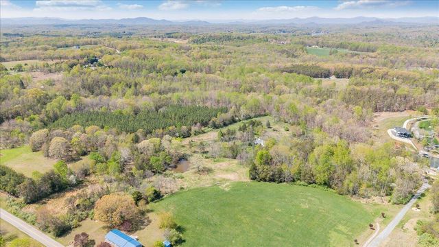 1401 Merriman Way RD, Moneta, VA 24121