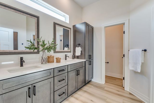 100 S Wellcrest Ct., Wichita, KS 67052