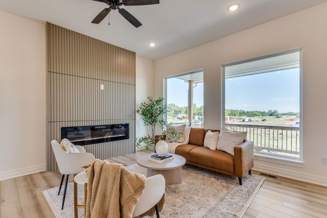 100 S Wellcrest Ct., Wichita, KS 67052