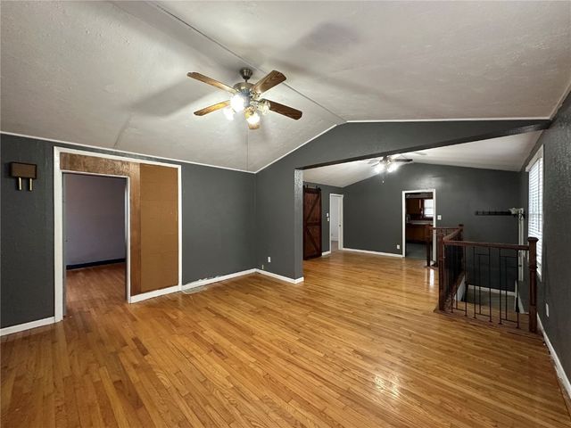 259 27th Avenue SW, Cedar Rapids, IA 52404