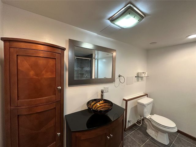 259 27th Avenue SW, Cedar Rapids, IA 52404