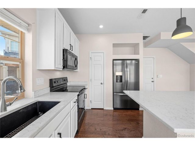 10539 Waco St, Commerce City, CO 80022