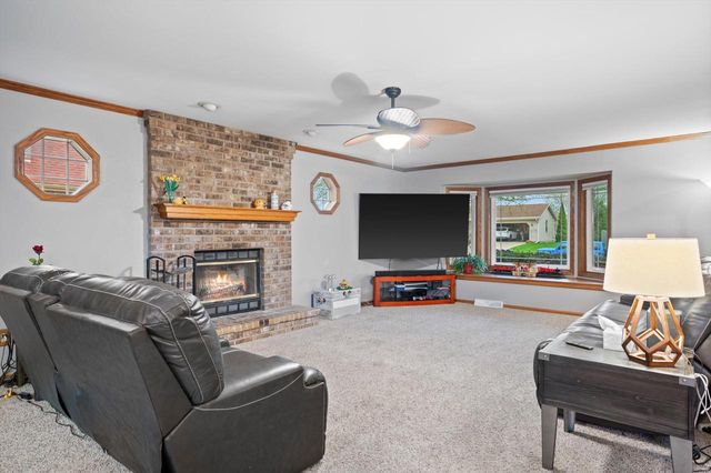 W162N10528 Auburn LANE, Germantown, WI 53022