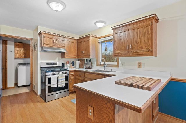W162N10528 Auburn LANE, Germantown, WI 53022