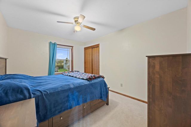 W162N10528 Auburn LANE, Germantown, WI 53022