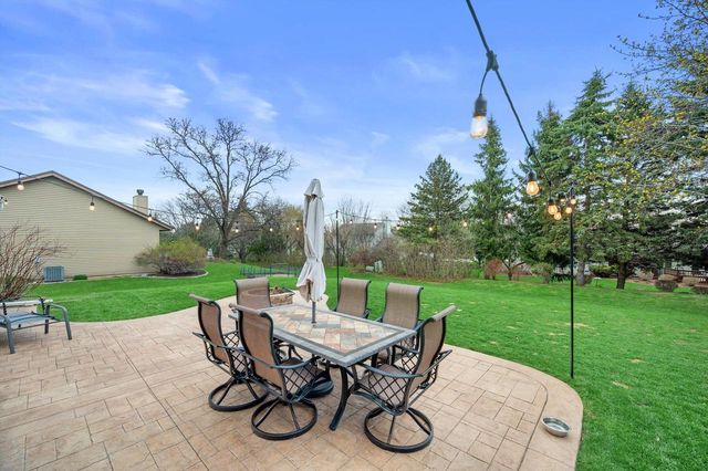 W162N10528 Auburn LANE, Germantown, WI 53022
