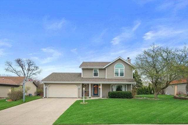 W162N10528 Auburn LANE, Germantown, WI 53022