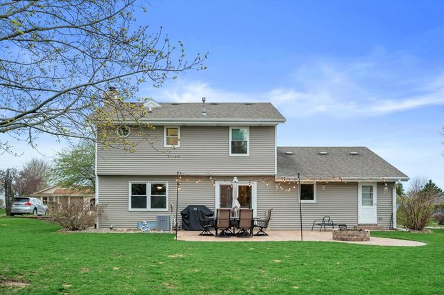 W162N10528 Auburn LANE, Germantown, WI 53022