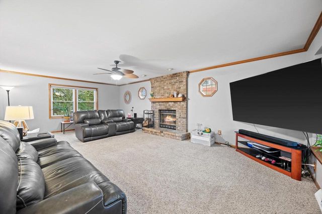 W162N10528 Auburn LANE, Germantown, WI 53022