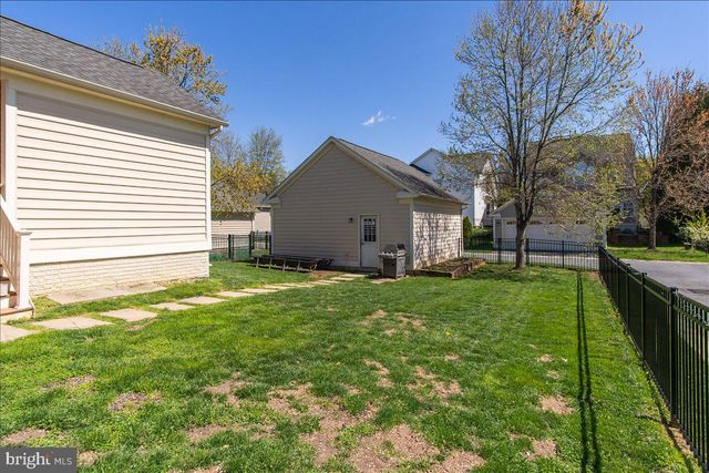 5523 TRACEY BRUCE DR, Adamstown, MD 21710