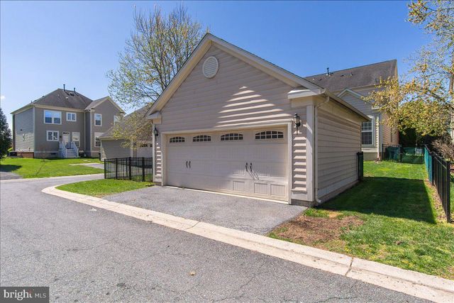5523 TRACEY BRUCE DR, Adamstown, MD 21710