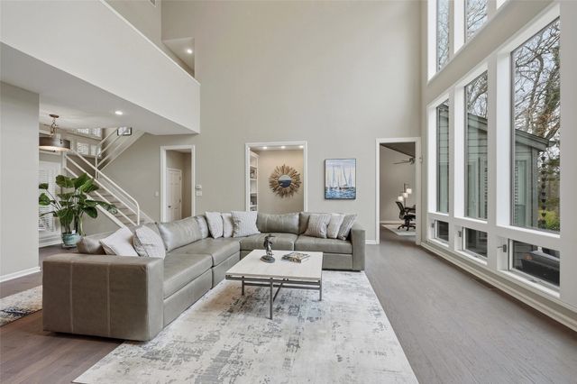 83 Preston Oaks Drive, Pottsboro, TX 75076