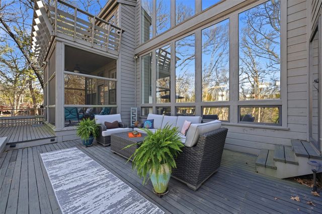 83 Preston Oaks Drive, Pottsboro, TX 75076