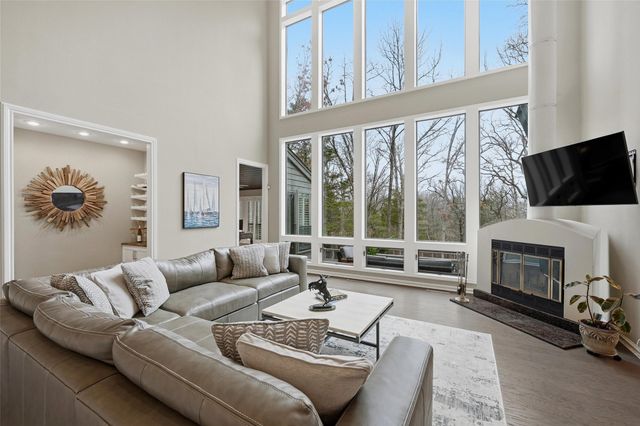 83 Preston Oaks Drive, Pottsboro, TX 75076