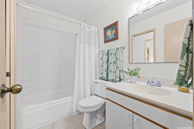 91-1008 Makaaloa Street 3E, Ewa Beach, HI 96706