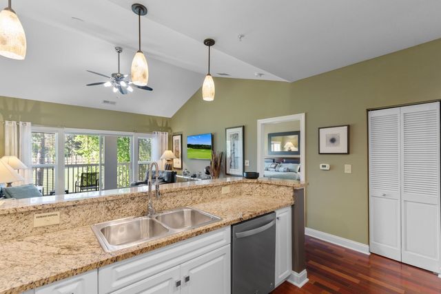 112 Cypress Point Ct Unit 302, Myrtle Beach, SC 29579