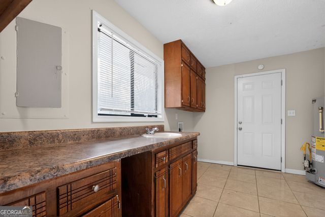 1459 Hidden Hills Parkway, Stone Mountain, GA 30088