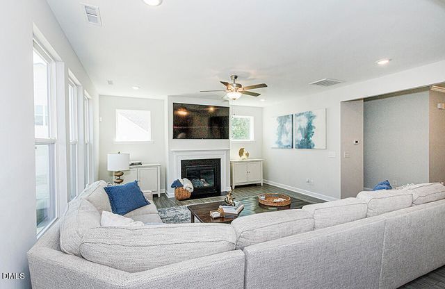 63 Morningside Lane, Angier, NC 27501